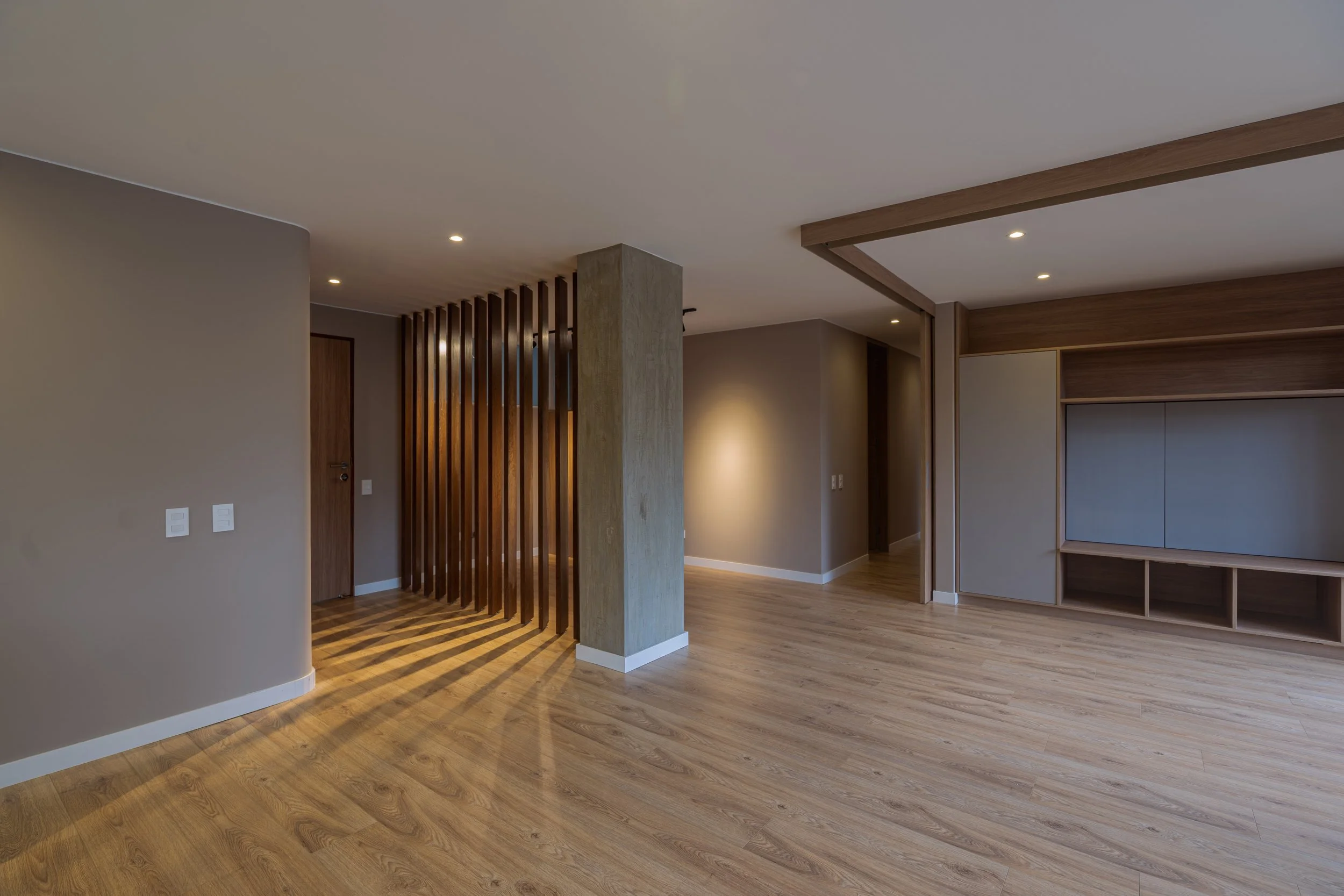Imagen del proyecto BOG 20, vivienda unifamiliar en Colombia, con materiales nobles y luz natural — arquitectura de LINEA PRIMA, arquitectos en Bogotá.